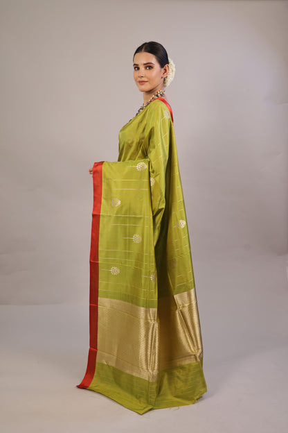 Luxurious Liril Green Katan Silk Handloom Saree: Timeless Elegance