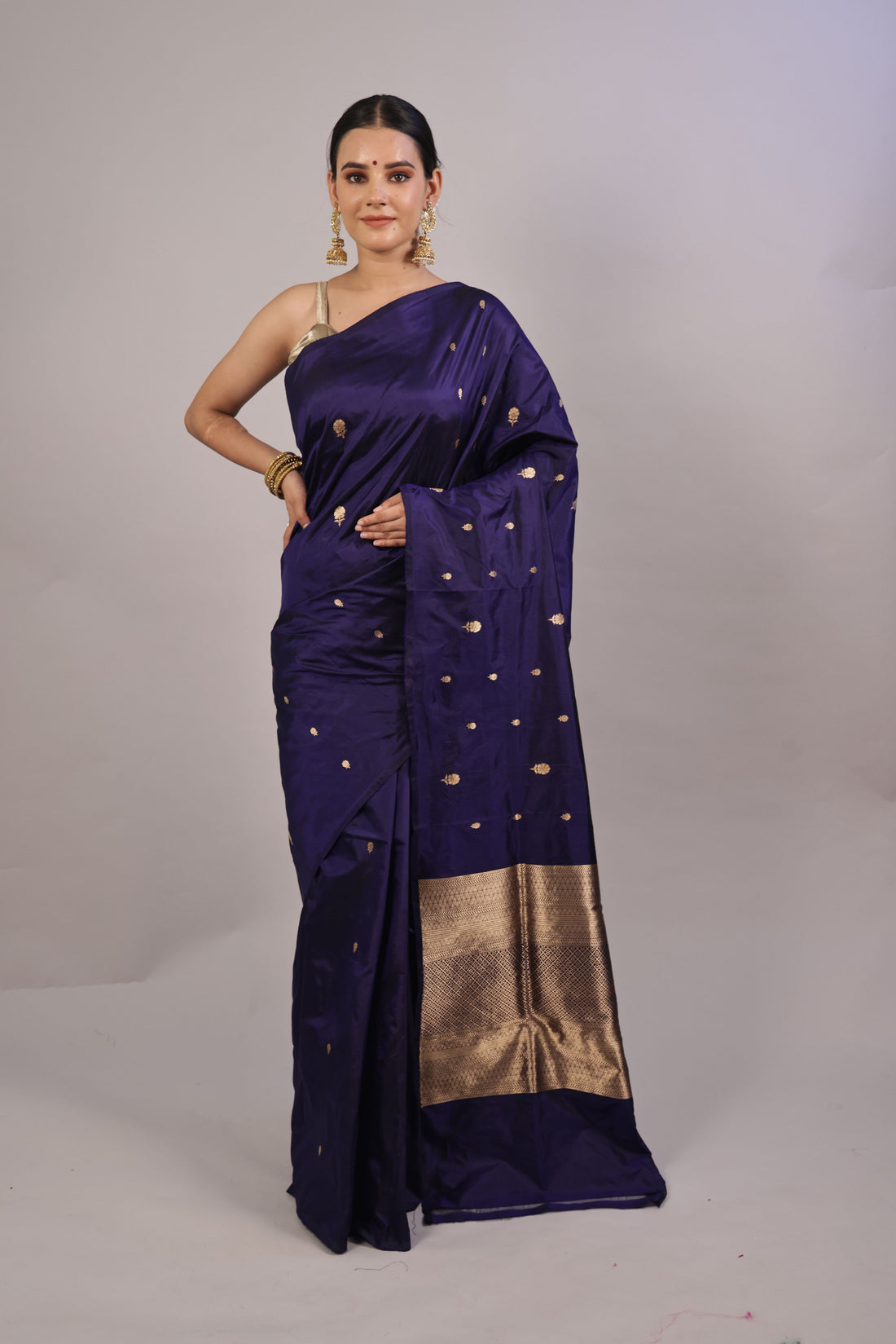 Navy Opulence: Banarasi Katan Silk Saree - Luxury Redefined