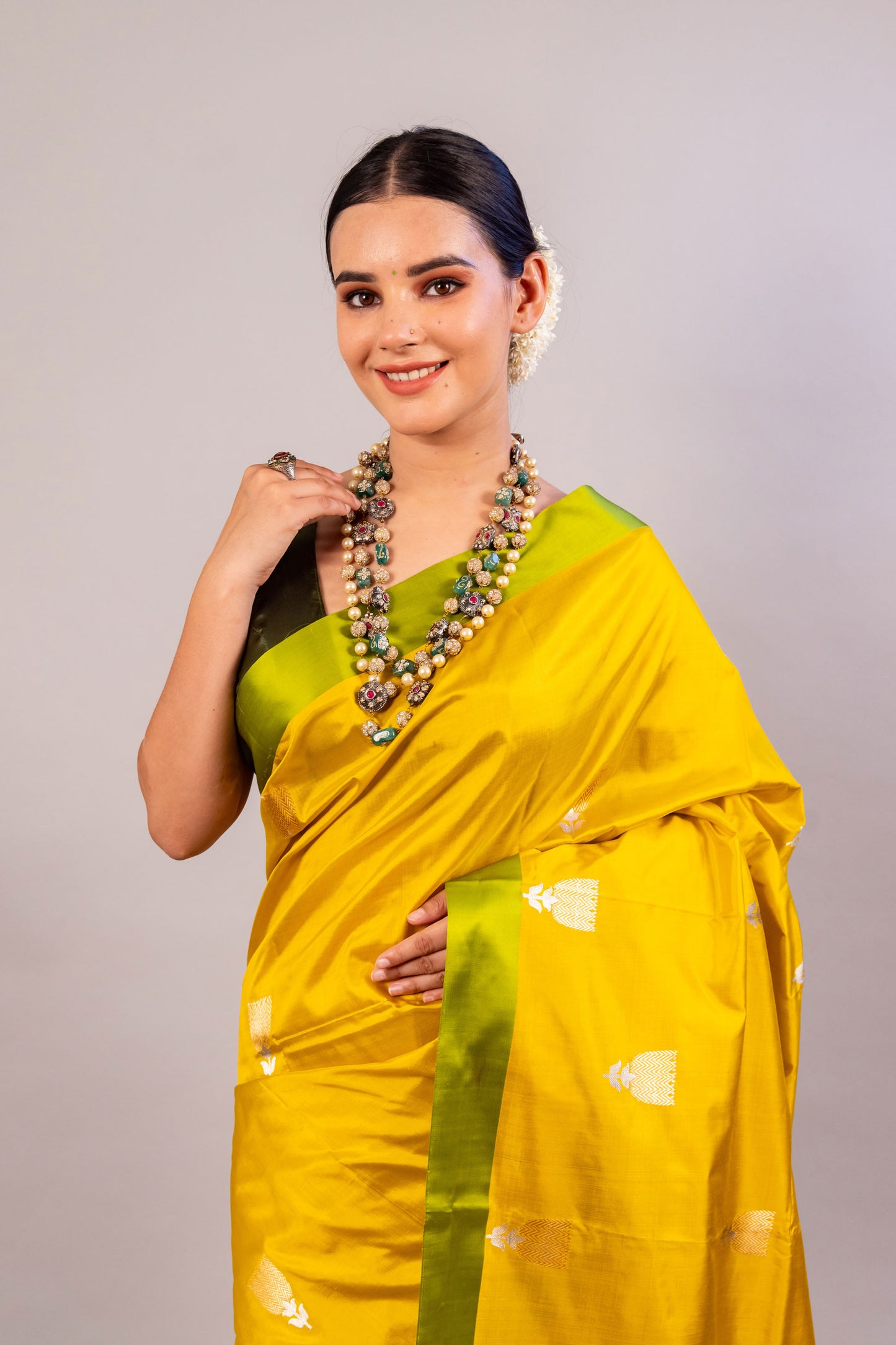 Gold Yellow Pure Katan Silk Handloom Banarasi Saree