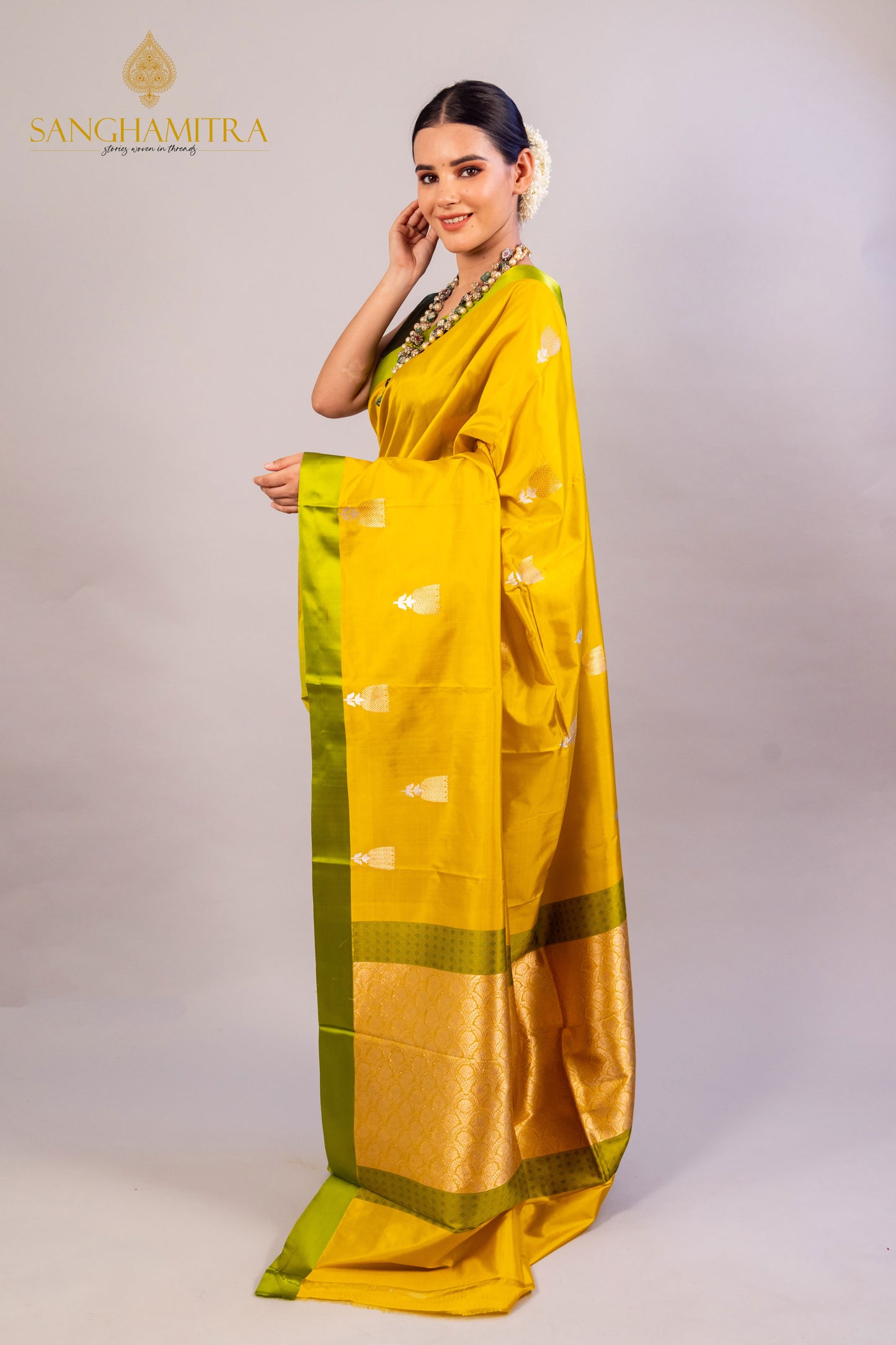 Gold Yellow Pure Katan Silk Handloom Banarasi Saree