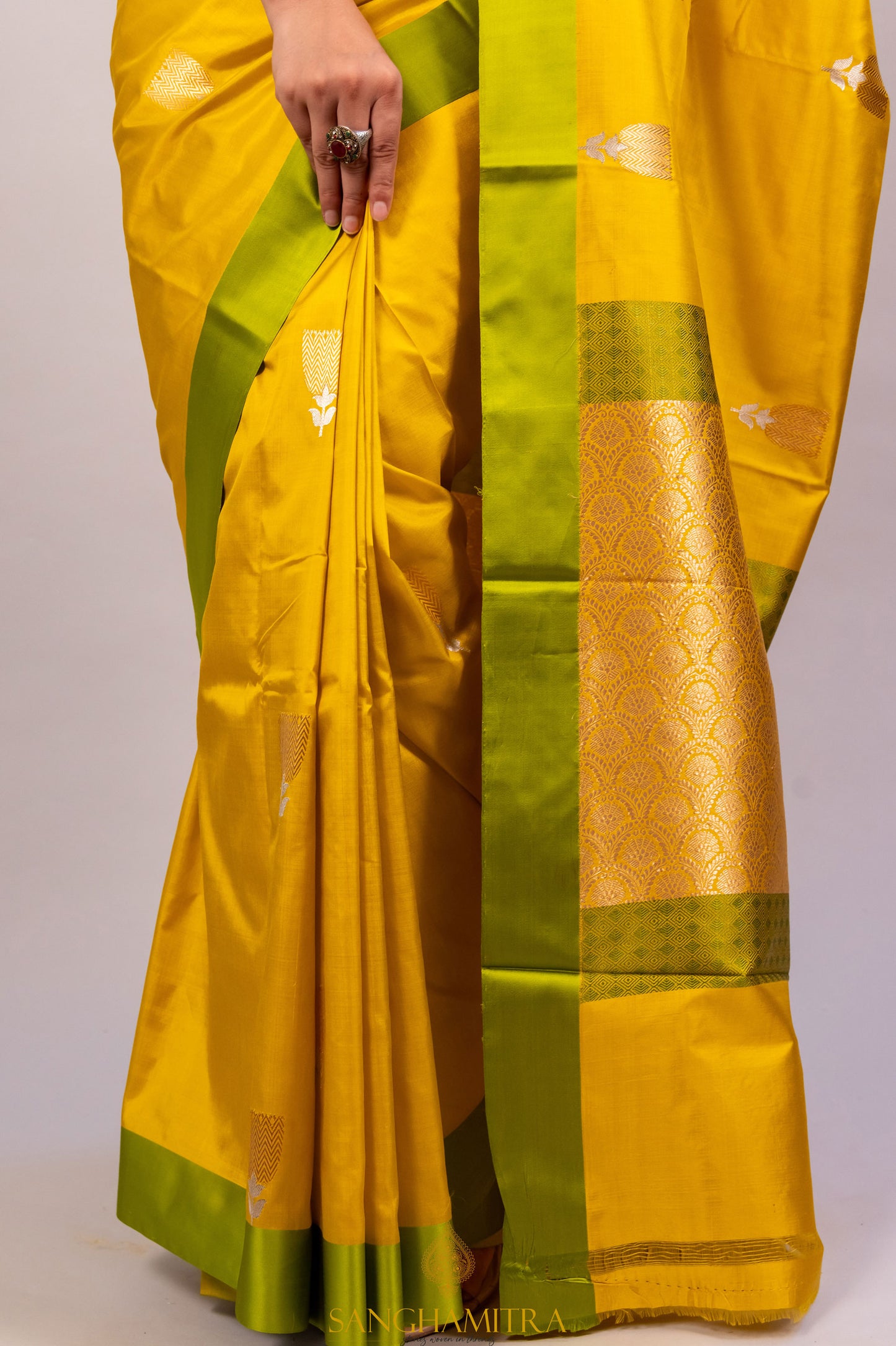 Gold Yellow Pure Katan Silk Handloom Banarasi Saree