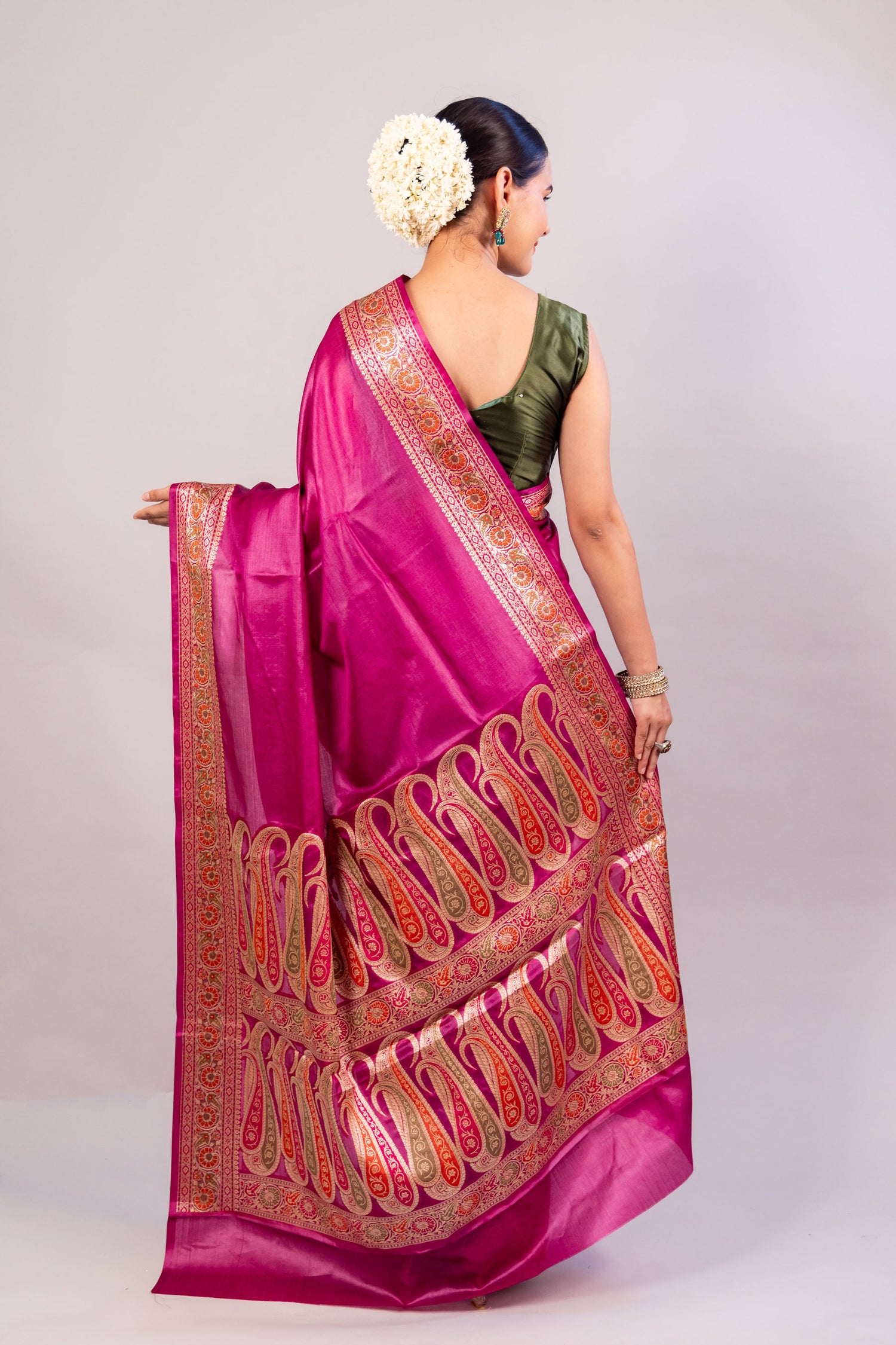 Exquisite Tusser Silk Saree with Wine Shade – Elegant Traditional Attire