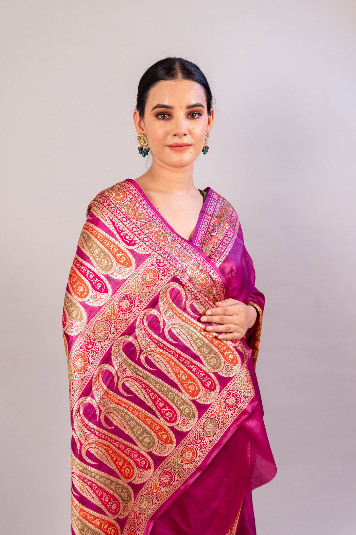 Exquisite Tusser Silk Saree with Wine Shade – Elegant Traditional Attire